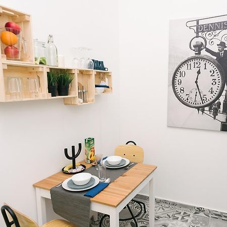 Golden Hand Luxury Apartment ブダペスト エクステリア 写真