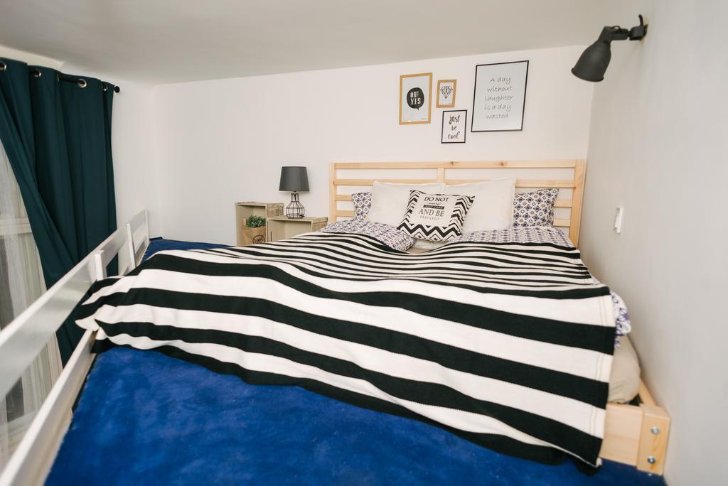 Golden Hand Luxury Apartment ブダペスト エクステリア 写真