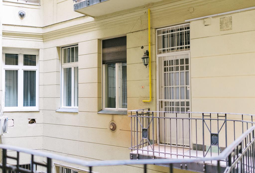 Golden Hand Luxury Apartment ブダペスト エクステリア 写真